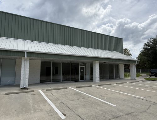 Space for Lease in NW Gainesville, FL: Office, Warehouse, and Showroom in One
